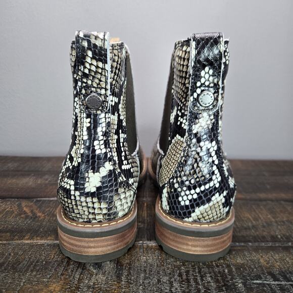 NEW Ariat Wexford Womens Size 6.5 B Medium Chelsea Boots Brown Snake Print - Picture 4 of 10